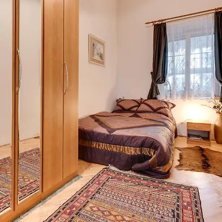 Apartamento Cozy In The Heart Of